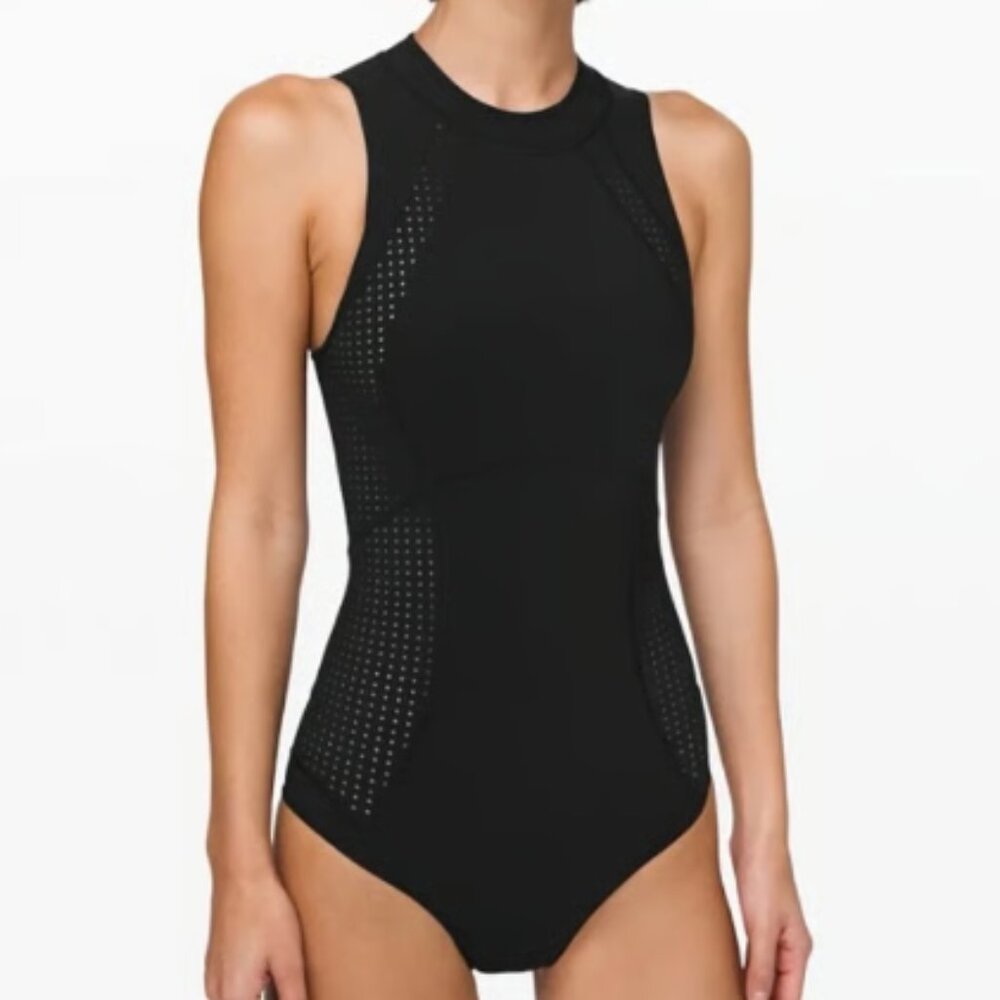 Lululemon Swell Seeker Paddle Suit Black Size 4 Like New